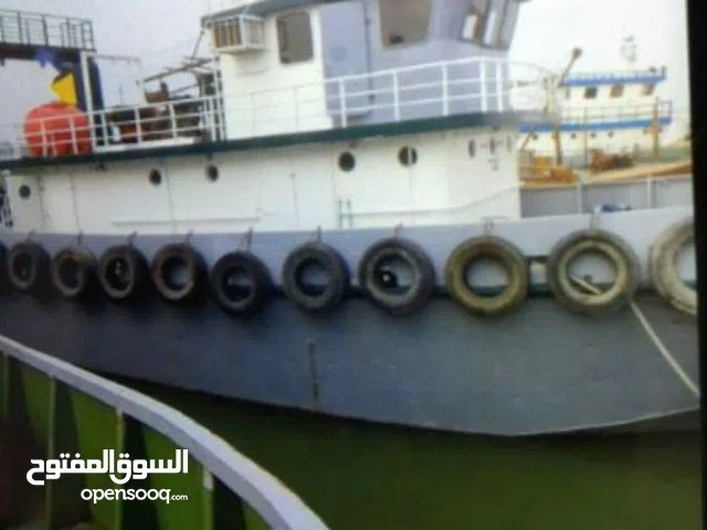 ساحبه كعروضه للبيع او الإيجار معروضه للبيع او الايجار حمولة 200طن