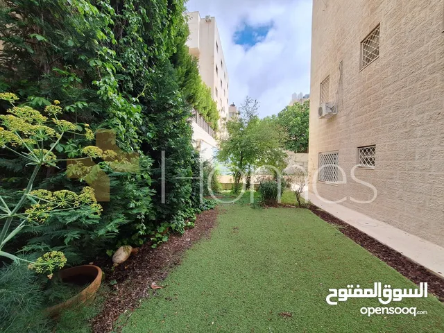 شقة ارضية مع حديقة للايجار في خلدا بمساحة بناء 360م