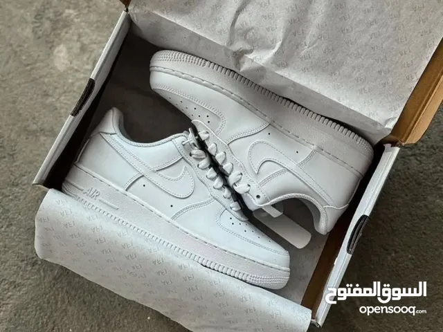Available now بسعر نارررر Nike Air force AF1 Made in Vietnam Size 40-45