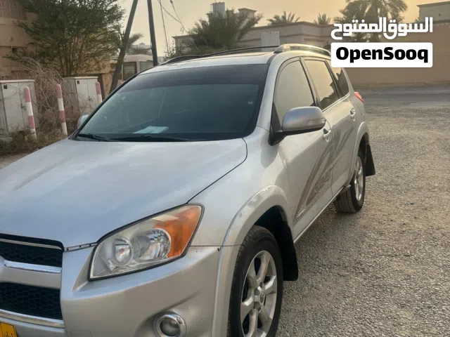 2011 تويوتا راف فور Limited