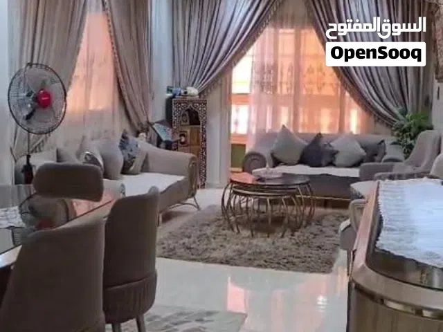 شقه ممتازة بمساحة 160 متر موقع استراتيجي فوق الممتاز بجوار كمبوند مجلس الوزراء وكمبوند الواحة فيو