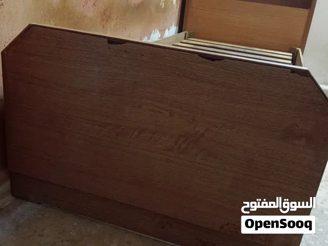 تخت مفرد للبيع