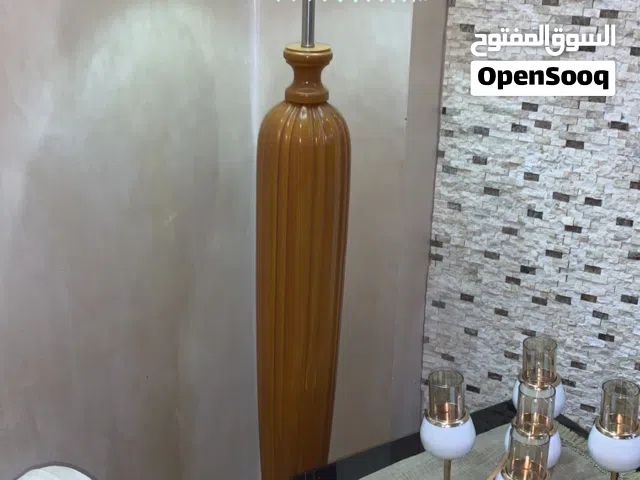 تيبل لامب ثقيلة
