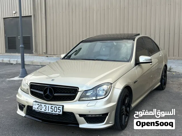 2011 مرسيدس بنز الفئة-C C 200