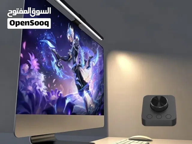 اضاءة فوق الشاشة مع كنترول و معها جميع ملحقاتها وجديدة