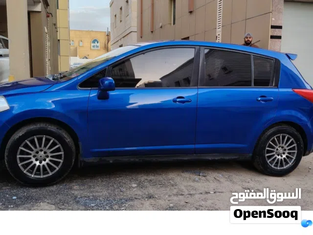 2009, Nissan, Versa, SV