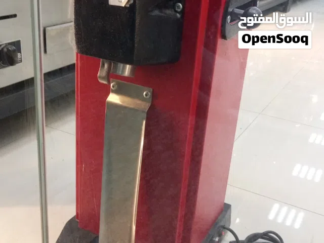 بيع وصناعة معدات المطاعم والفنادق والمقاهي والمطابخ