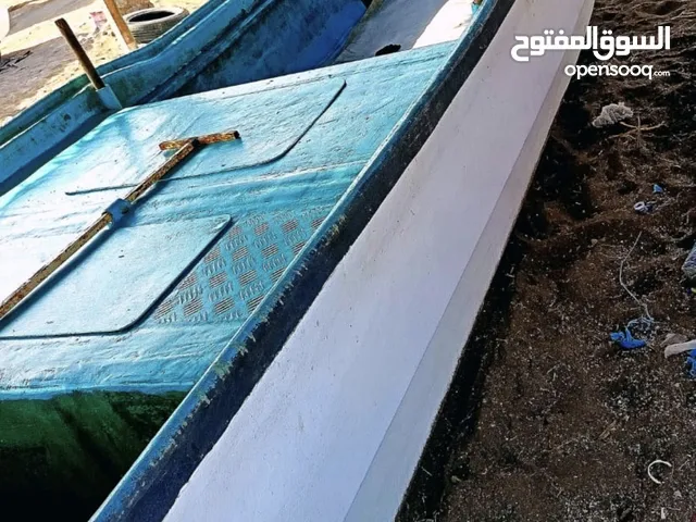 للبيع قارب23