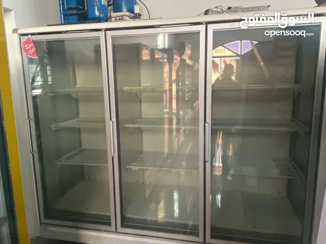 للبيع ثلاجات عرض