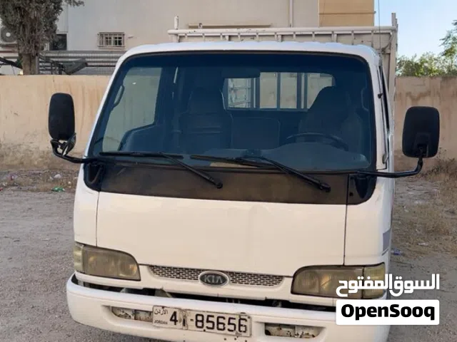 2005 كيا اخرى
