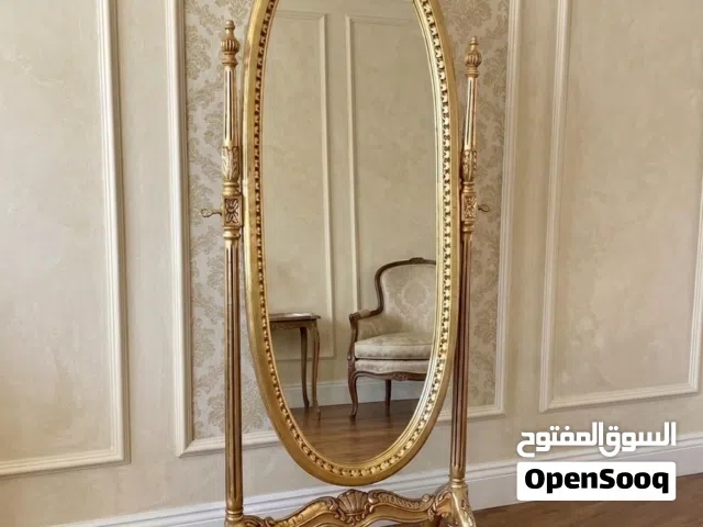 لمسة من الفخامة الكلاسيكية.. مراية بستاند ذهبي تضفي سحراً خاصاً وتفاصيل دقيقة لكل زاوية في منزلك.