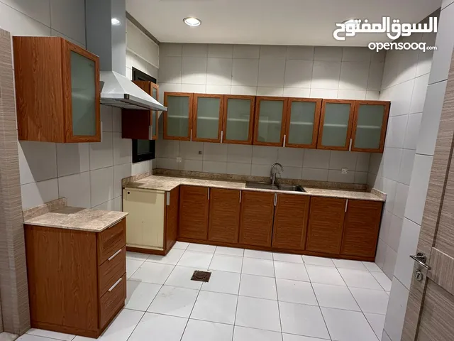 500 m2 3 Bedrooms Apartments for Rent in Mubarak Al-Kabeer Abu Ftaira