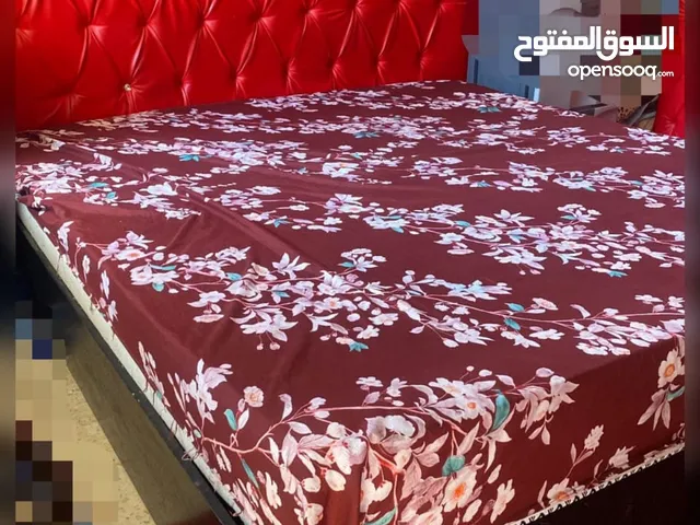 غرفة نوم مزدوج وربع للبيع