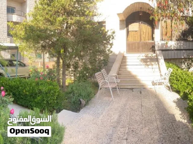 620 m2 5 Bedrooms Villa for Sale in Irbid Al Hay Al Janooby