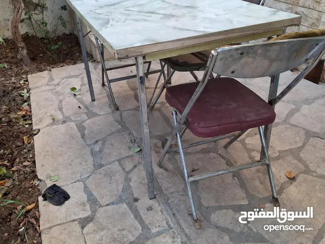 طاولة إيطالي كلاسيك للبيع