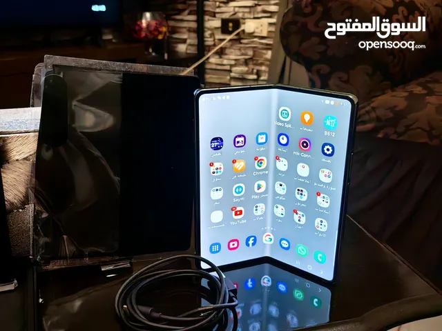 Samsung Galaxy Z Fold 4 512 GB in Jeddah