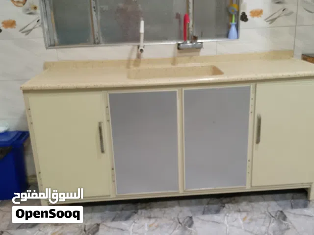 كاونتر الامنيوم نضيف اي ضرر مابي