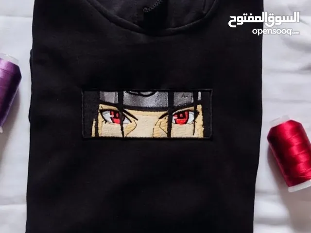 HOODIES & T-SHIRTS