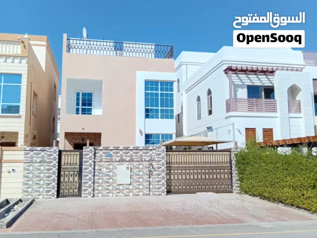 فيلا للإيجار – الخوض السابعة راقية إعلان رقم 779