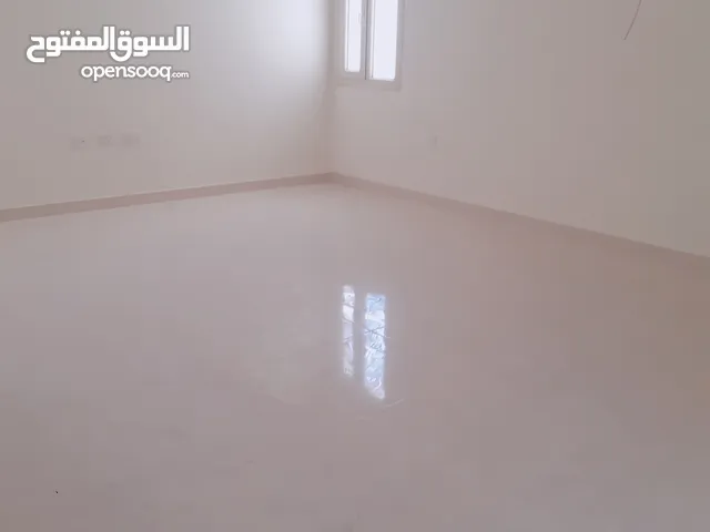 شقة بمعيذر شاملة وبدون عمولة