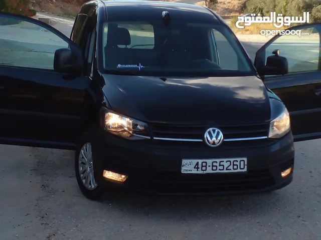 فولكسواجن كادي 2017 VW