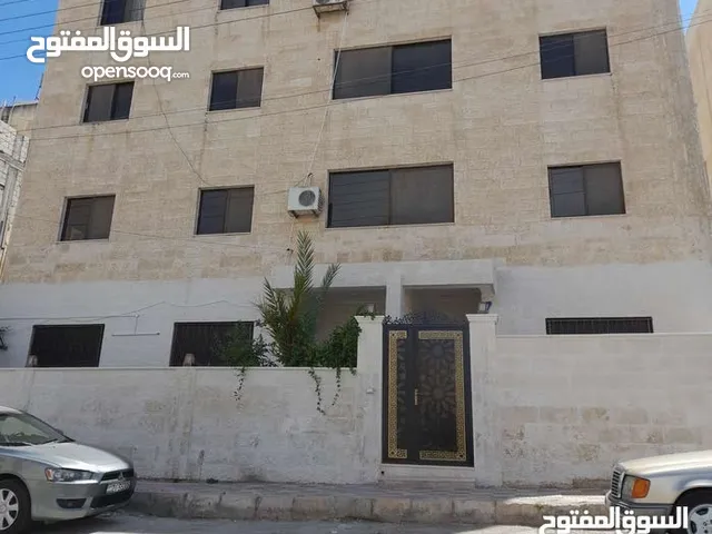 139 m2 4 Bedrooms Apartments for Sale in Amman Al-Thra