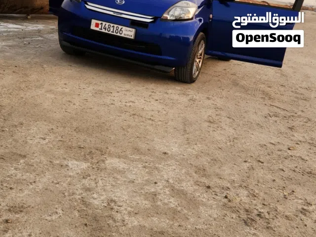 2005 Daihatsu Sirion