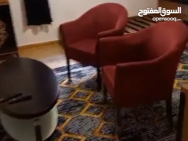 غرفة بالحمام مفروشة عزاب فقط