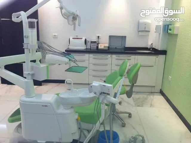 عيادة اسنان للبيع