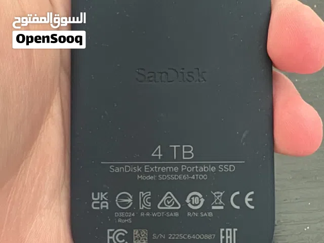 SSD  SANDISK 4T