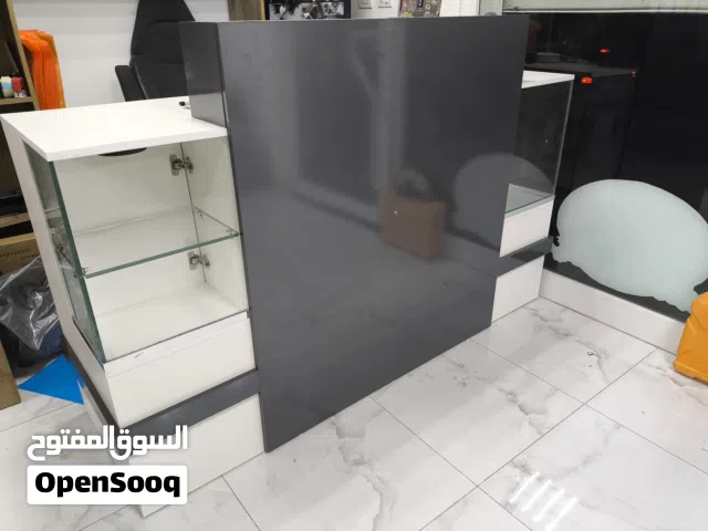 كاونتر مستعمل للبيع عرض 2متر