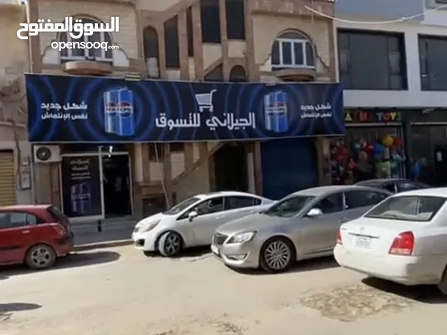 منزل تجاري سكني قرجي الشارع الغربي