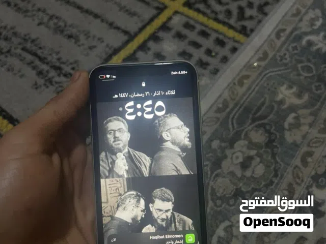 جهاز نضيف ما بيه اي نقص 11برو لعادي