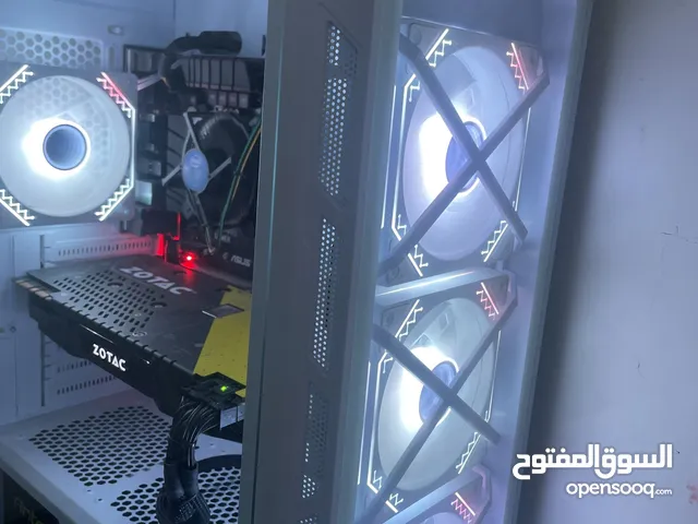 Windows Custom-built  Computers  for sale  in Abu Dhabi