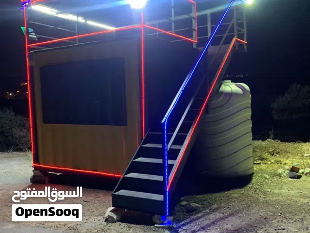 كشك مع جمع اغراضو طابقين