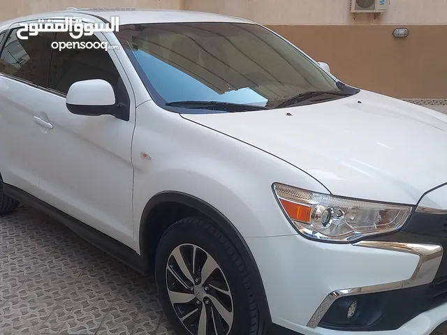 ميتسوبيشي ASX ممشى قليل 94 الف قمة النظافة اقتصادية في الاستخدام 4 سلندر شرط الفحص ريموت عدد 2