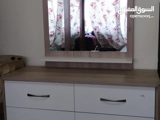 Bedroom set (home box)