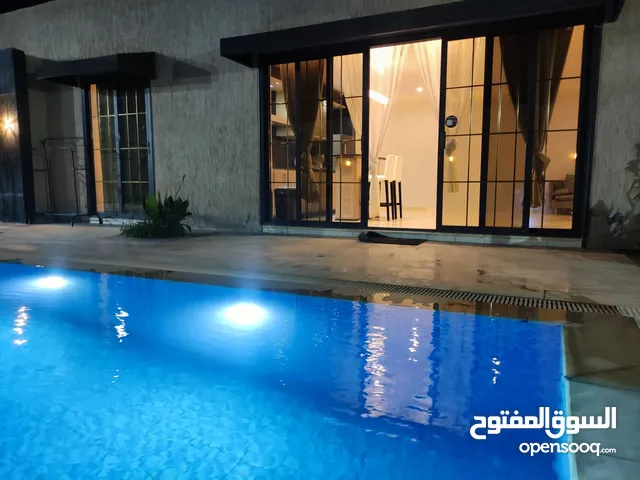 2 Bedrooms Chalet for Rent in Amman Airport Road - Manaseer Gs