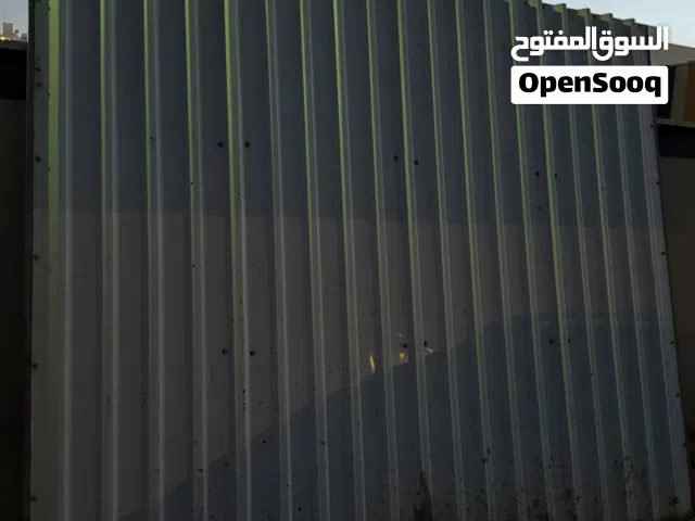 باب زينقو حديد متين كبير للبيع ومعه باب فردي