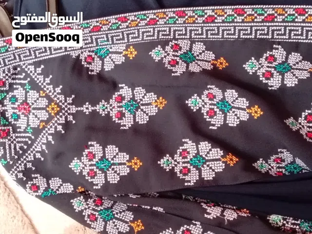 طقم عبايه قطعتين