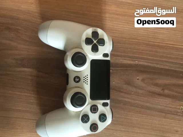 يد ps4 slim  اصليه نظيفه ربي يبارك سعره حرق وصف مهم