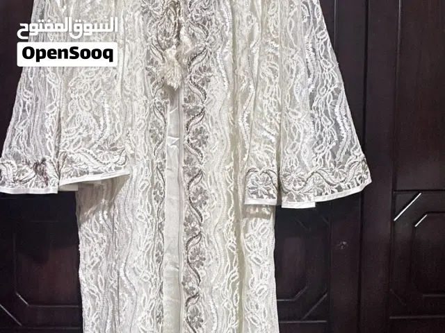 فستان سهرة او خطبة مستعمل لبسة وحدة