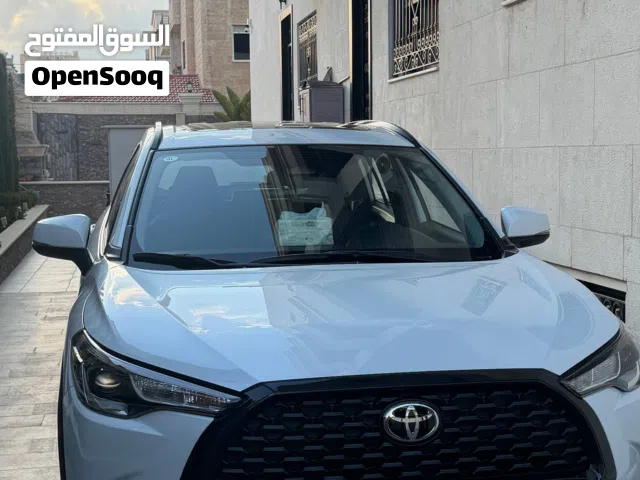 2025, تويوتا, كورولا كروس, XLE