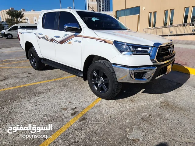 هايلوكس 2024بحاله ممتازة