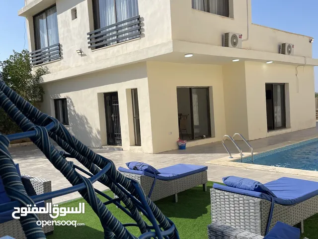 4 Bedrooms Chalet for Rent in Jordan Valley Dead Sea
