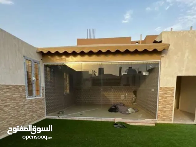 320 m2 More than 6 bedrooms Villa for Rent in Mecca Waly Al Ahd