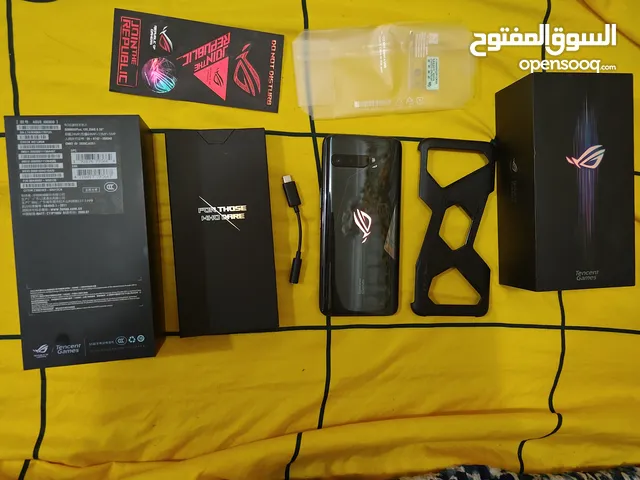 Asus rog 3 strix edishion 12 gb ram 256 GB storage mamery 6000 battery with box and original fast ch