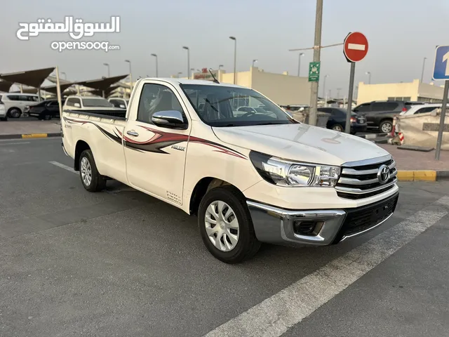 تويوتا هايلكس سنجل كبينه موديل 2024