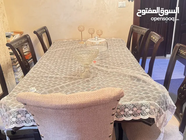 طاولة سفرة بثمن كراسي