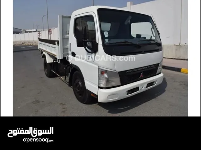 تاكسي و خدمة نقل بضائع و عفش المنازل و توصيل ل اصحاب المشاريع